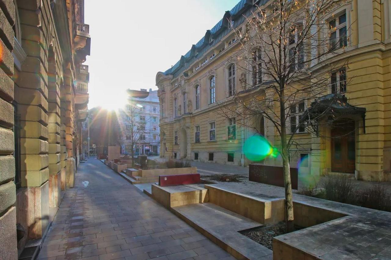 Cosy Cottage - Cheerful Apartment In The Center Budapest Eksteriør bilde